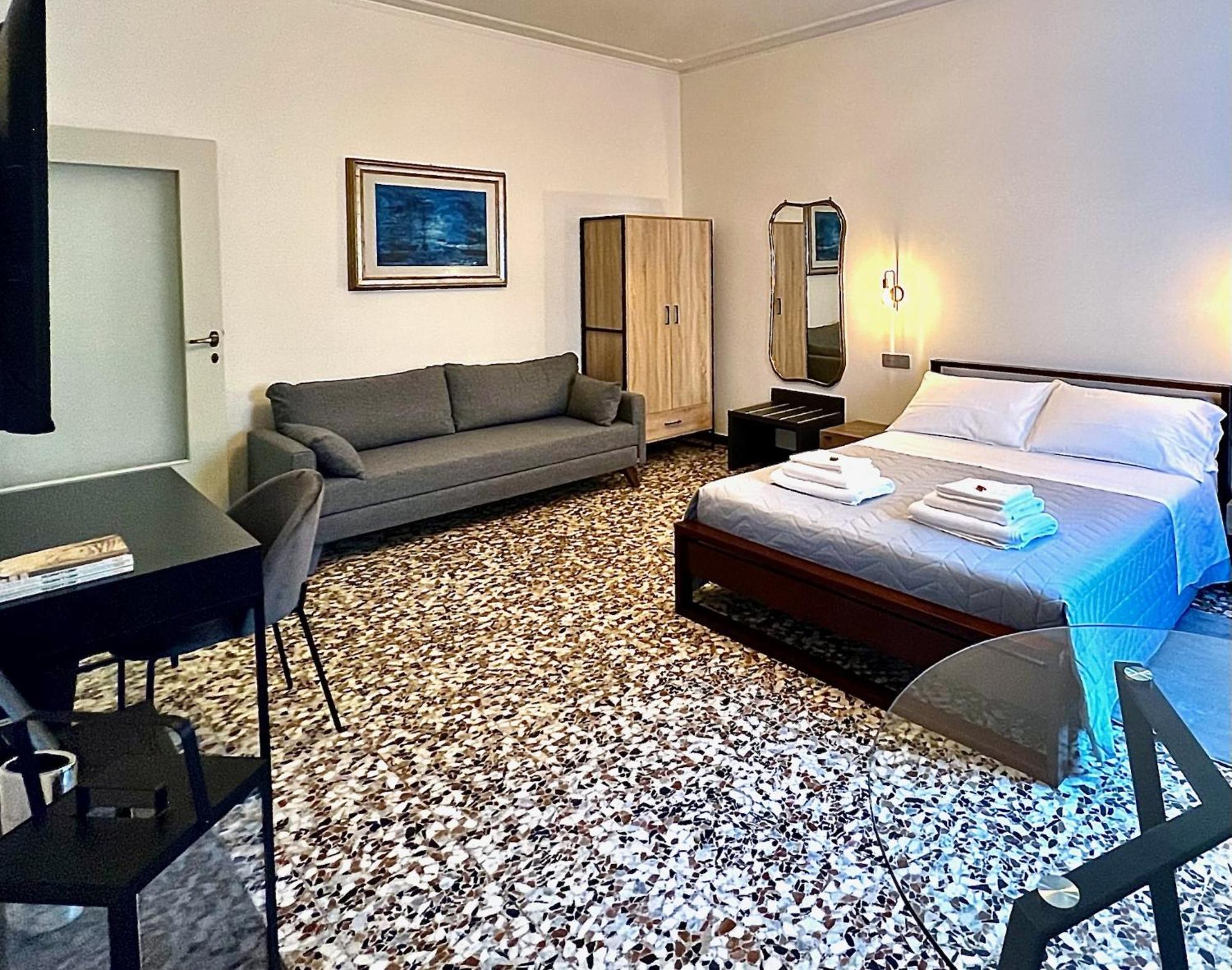 Casa Margherita Piacenza Buitenkant foto